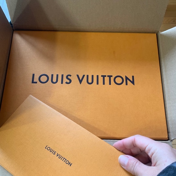 { Louis Vuitton } Sunbath Flat Mules Black Sandal - Picture 12 of 15